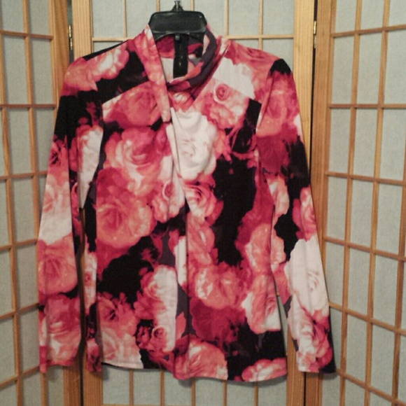 Worthington Tops - Gorgeous Long Sleeve Top sz M